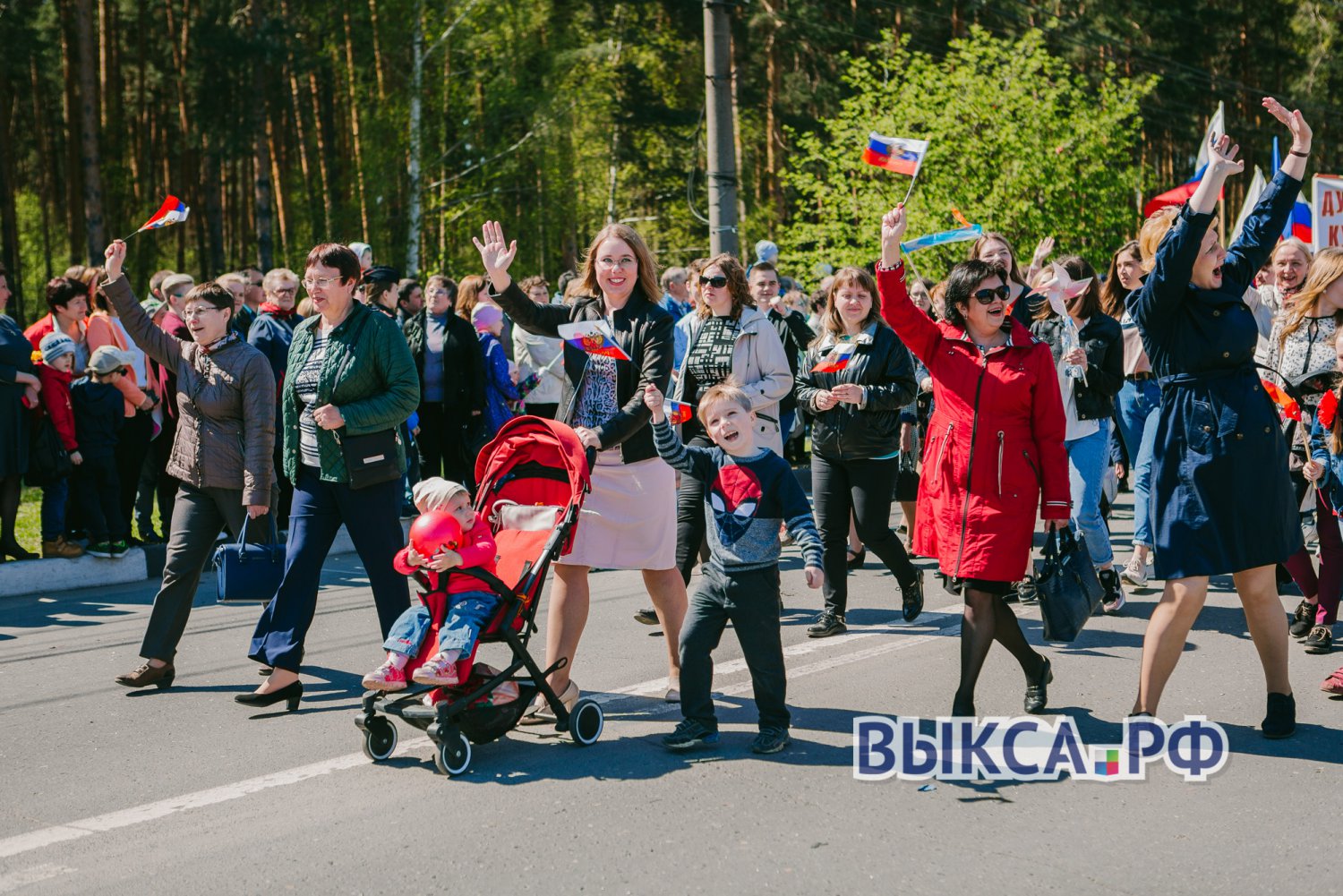 Фотоотчет с Первомайской демонстрации в Выксе